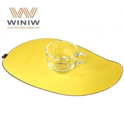 A China Como Líder Two-sided Wholesale Custom Pattern Microfiber Vegan Leather for table mat Fornecedor